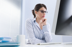 電腦族需要及時(shí)預(yù)防心理早衰才有健康 電腦族需要及時(shí)預(yù)防心理早衰才有健康