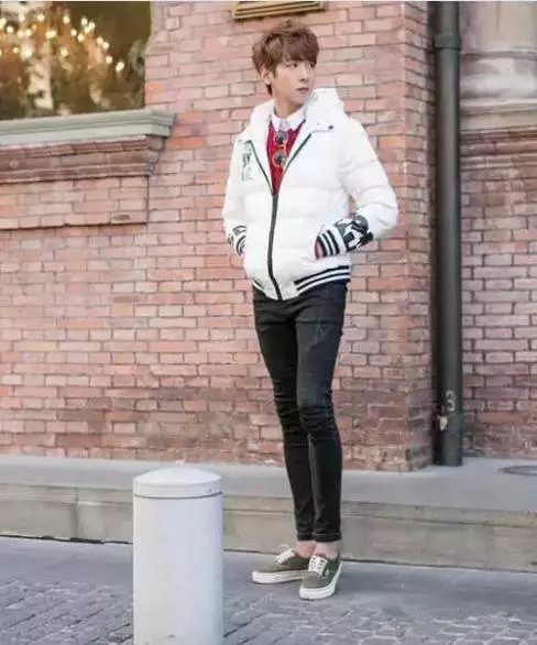 1451006571956487.jpg 2.webp.jpg