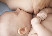 母乳對(duì)母親與寶寶有什么好處