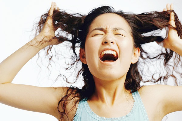 女性煩躁 女性煩躁