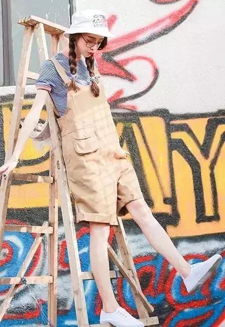 卡其色配什么顏色好看 卡其色配什么顏色好看