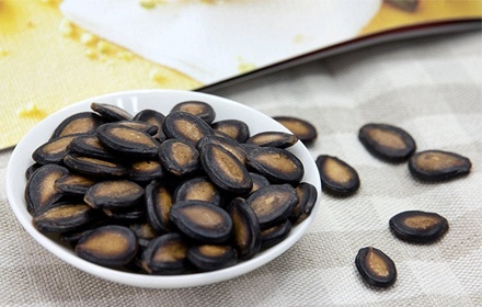 寶寶能吃西瓜子嗎.jpg 寶寶能吃西瓜子嗎.jpg