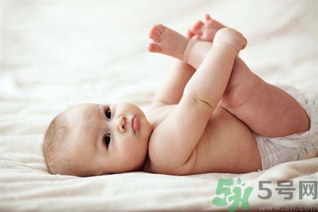 想要寶寶健康快樂 父母看看寶寶大便就能知道 想要寶寶健康快樂 父母看看寶寶大便就能知道