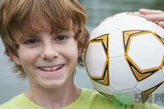 12歲男孩有體味正常嗎?12歲男孩體味重怎么辦.png 12歲男孩有體味正常嗎?12歲男孩體味重怎么辦.png