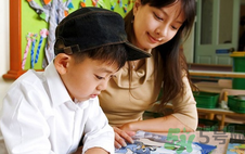 父母應(yīng)該嚴(yán)厲教育孩子嗎?哪些事情要嚴(yán)肅管理?.png 父母應(yīng)該嚴(yán)厲教育孩子嗎?哪些事情要嚴(yán)肅管理?.png