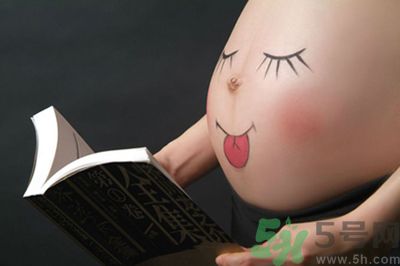 懷孕了可以長(zhǎng)時(shí)間站著嗎？懷孕了站久了會(huì)不好嗎？