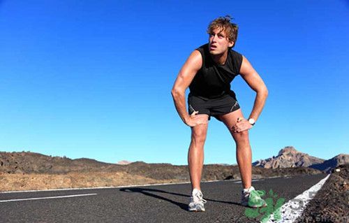 女子半小時(shí)內(nèi)做100俯臥撐致腎衰竭 運(yùn)動(dòng)過量會(huì)腎衰竭嗎? 女子半小時(shí)內(nèi)做100俯臥撐致腎衰竭 運(yùn)動(dòng)過量會(huì)腎衰竭嗎?