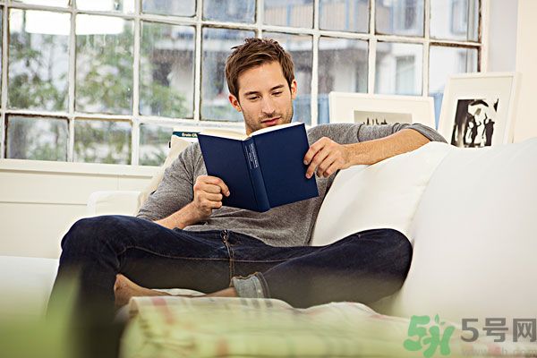 初中生能刮胡子嗎？初中生刮胡子好嗎？