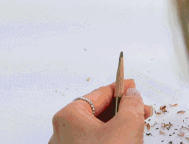 植村秀砍刀眉筆怎么削?植村秀砍刀眉筆削法 植村秀砍刀眉筆怎么削?植村秀砍刀眉筆削法