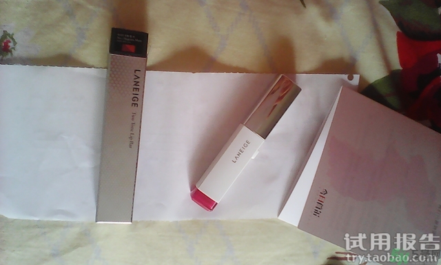 蘭芝雙色唇膏真假怎么辨別?蘭芝雙色唇膏真假辨別圖 蘭芝雙色唇膏真假怎么辨別?蘭芝雙色唇膏真假辨別圖