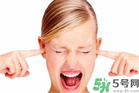 耳朵癢是怎么回事？耳朵癢怎么辦？