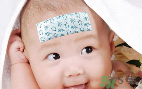 寶寶使用退熱貼有用嗎？退熱貼的使用方法