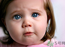 寶寶秋季過敏性皮炎是什么引起的？寶寶秋季過敏性皮炎的預(yù)防及治療