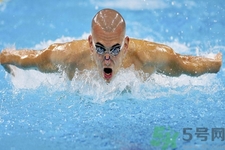 游泳能改善膝關(guān)節(jié)踝關(guān)節(jié)損傷嗎？游泳對膝關(guān)節(jié)炎有益嗎？