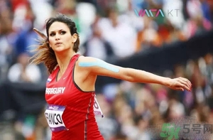 運(yùn)動(dòng)員身上貼的膠布是什么？運(yùn)動(dòng)員身上的膠布有什么用？