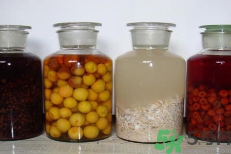 藥酒的好處有哪些？長(zhǎng)期喝藥酒的好處有什么？