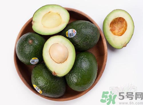 牛油果硬的好還是軟的好？牛油果太硬怎么辦？