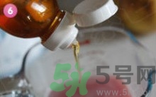 石榴水弄衣服上怎么洗？石榴汁怎么清洗？