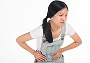 潰瘍性結(jié)腸炎肚子疼怎么辦？潰瘍性結(jié)腸炎是怎么引起的？