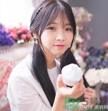 什么人適合空氣八字劉海？什么臉型適合空氣八字劉海？