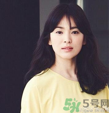 什么人適合空氣八字劉海？什么臉型適合空氣八字劉海？