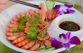 水煮蝦煮多長(zhǎng)時(shí)間？水煮蝦煮幾分鐘？