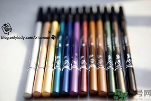 solone眼線(xiàn)筆怎么削？怎么推出來(lái)？