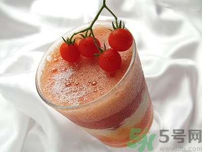 石榴汁的熱量高嗎?一杯石榴汁的熱量是多少 石榴汁的熱量高嗎?一杯石榴汁的熱量是多少