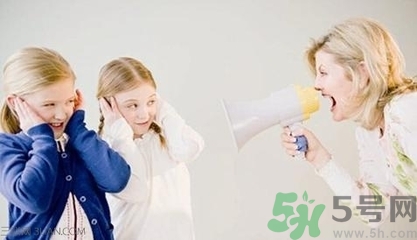 孩子不聽話怎么教育？孩子不聽話該不該打？