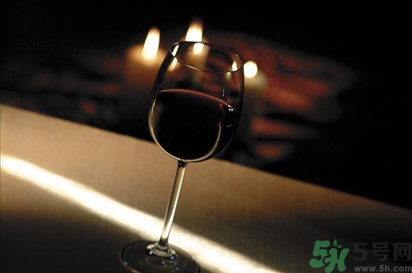 葡萄酒什么時候過濾？自制葡萄酒多久可以過濾？