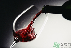 紅酒是葡萄酒嗎？葡萄酒和紅酒有什么區(qū)別
