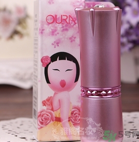 oura馬油唇膏好用嗎？愛茉莉oura馬油唇膏顏色區(qū)別