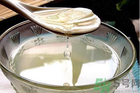 寶寶咳嗽喝大蒜水有用嗎？小孩咳嗽能喝大蒜水嗎？