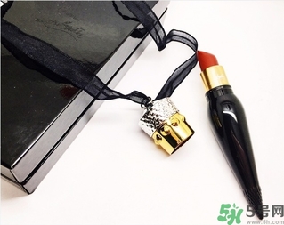 cl口紅怎么用?cl口紅怎么打開? cl口紅怎么用?cl口紅怎么打開?