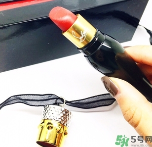 cl口紅怎么用?cl口紅怎么打開? cl口紅怎么用?cl口紅怎么打開?