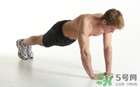 俯臥撐鍛煉什么?俯臥撐鍛煉哪里的肌肉? 俯臥撐鍛煉什么?俯臥撐鍛煉哪里的肌肉?