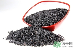 黑米和黃米能一起煮嗎?黑米和黃米一起煮有什么好處 黑米和黃米能一起煮嗎?黑米和黃米一起煮有什么好處