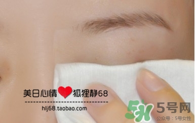 kiss me睫毛膏卸妝液怎么用？kiss me睫毛膏卸妝液使用方法