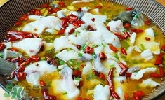 青魚可以做酸菜魚嗎?如何用青魚做酸菜魚 青魚可以做酸菜魚嗎?如何用青魚做酸菜魚