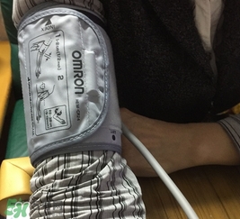 歐姆龍電子血壓計(jì)j12怎么樣?好用嗎? 歐姆龍電子血壓計(jì)j12怎么樣?好用嗎?