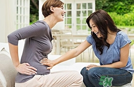 孕婦肚皮癢是怎么回事?孕婦肚皮癢是什么原因? 孕婦肚皮癢是怎么回事?孕婦肚皮癢是什么原因?