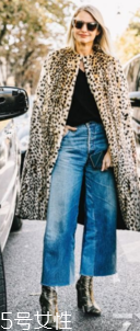 牛仔褲配短靴子圖片_牛仔褲配短靴好看嗎 牛仔褲配短靴子圖片_牛仔褲配短靴好看嗎