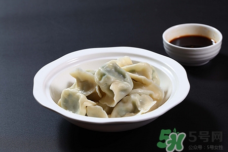 冬至為什么要吃餃子?冬至吃餃子的傳說 冬至為什么要吃餃子?冬至吃餃子的傳說