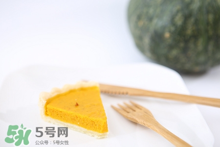 南瓜餅可以用面粉做嗎?南瓜餅用面粉還是糯米粉 南瓜餅可以用面粉做嗎?南瓜餅用面粉還是糯米粉