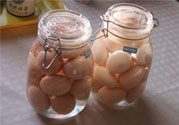 腌雞蛋用什么容器好？腌咸雞蛋用什么容器？