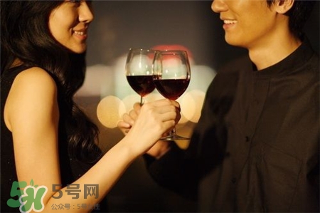 和相親女孩要天天聯(lián)系嗎?相親認識的女孩每天要聯(lián)系嗎? 和相親女孩要天天聯(lián)系嗎?相親認識的女孩每天要聯(lián)系嗎?