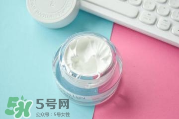 素顏霜對(duì)皮膚有傷害嗎？素顏霜對(duì)皮膚的傷害大嗎？