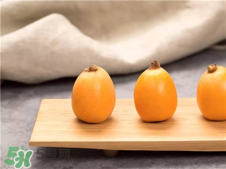 枇杷皮怎么剝?枇杷皮的功效與作用 枇杷皮怎么剝?枇杷皮的功效與作用