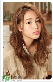 長(zhǎng)發(fā)梨花頭發(fā)型圖片女_中長(zhǎng)發(fā)梨花頭發(fā)型圖片