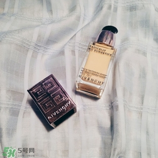 紀(jì)梵希粉底液怎么樣?紀(jì)梵希粉底液好用嗎? 紀(jì)梵希粉底液怎么樣?紀(jì)梵希粉底液好用嗎?